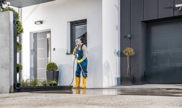 Best Gutter Cleaning  in Oyster Creek, TX